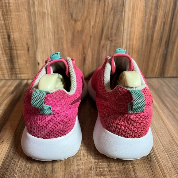 Nike Roshe Run Womens Running Shoes Pink Purple Knit Sneaker 511882 663 Size 6 - Picture 6 of 8